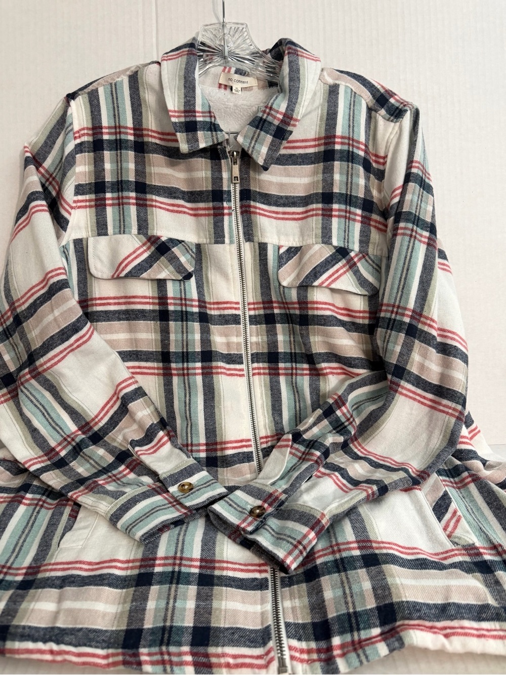 No Comment Men’s Lightweight Plaid Zip-Up Shirt Jacket - Cream/Navy/Red